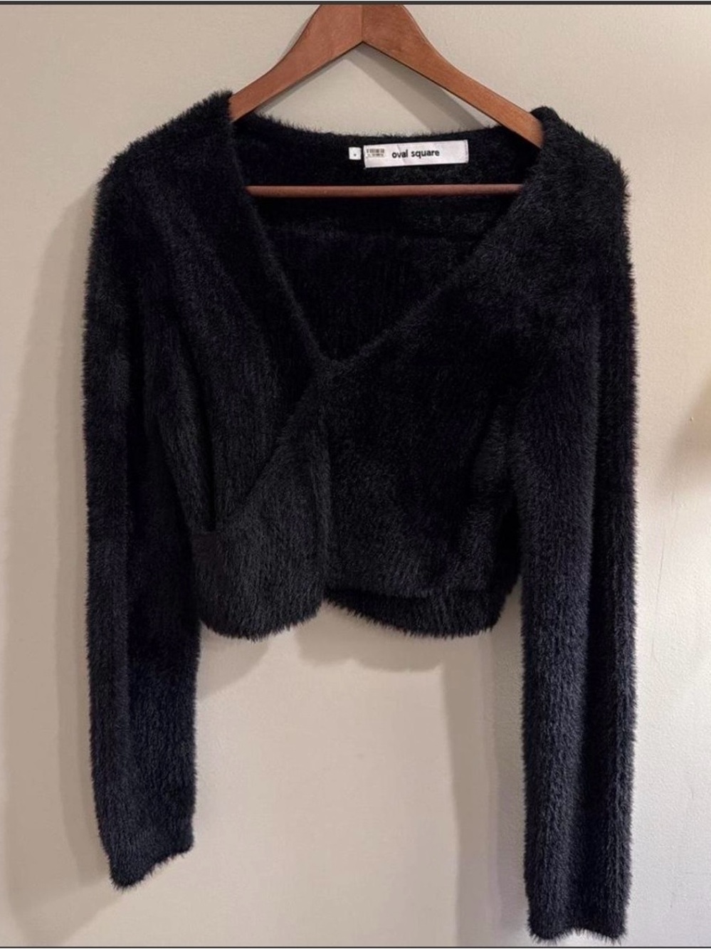 Oval Square Black Fuzzy V-Neck Cropped Sweater